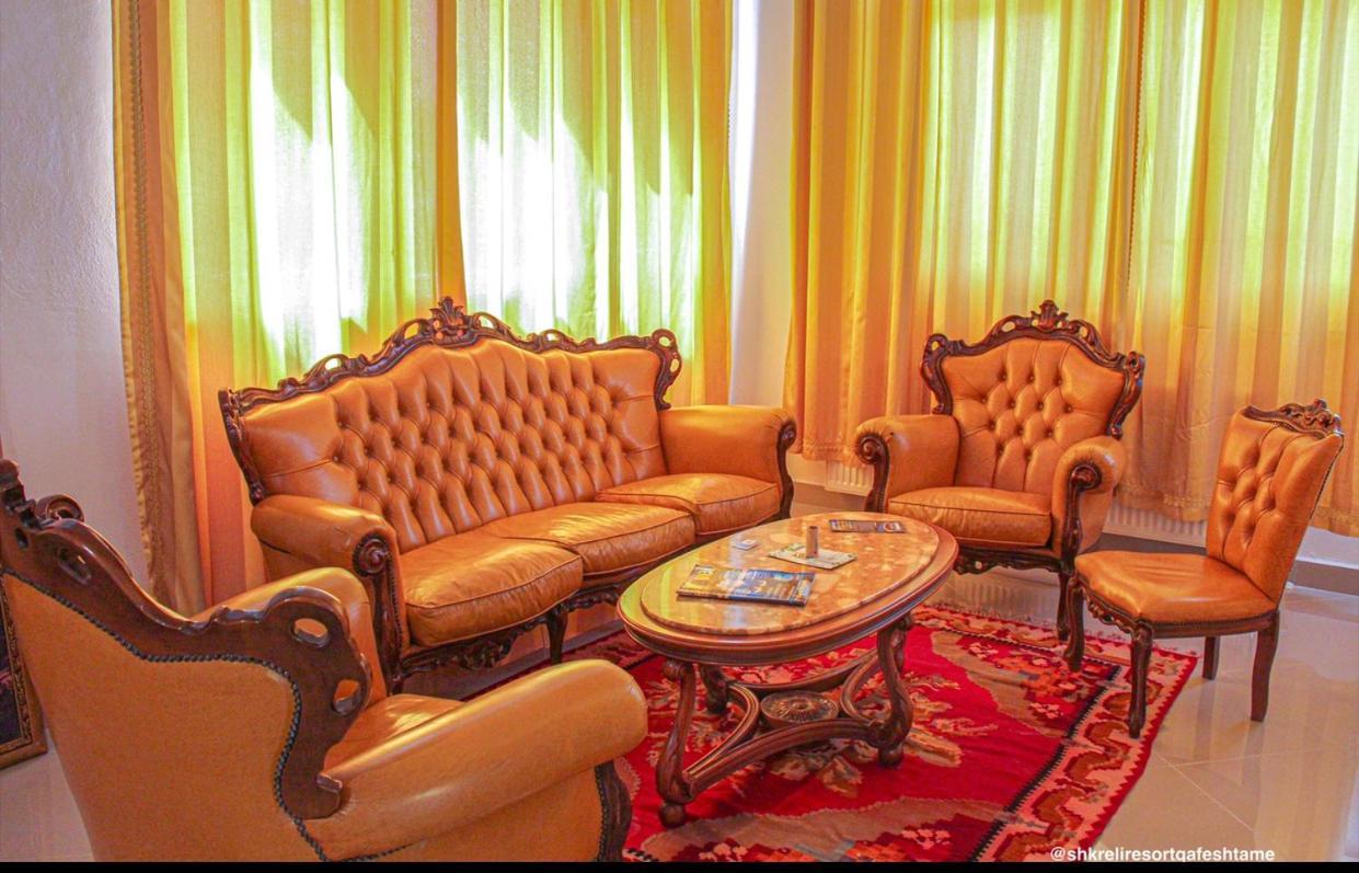 Cudhi-Kamt Shkreli Resort Qafeshtame מראה חיצוני תמונה